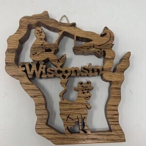 Decor Wood Wall Hanging “Wisconsin” 6.5”